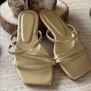 Source Unknown Gold Women's Sandals